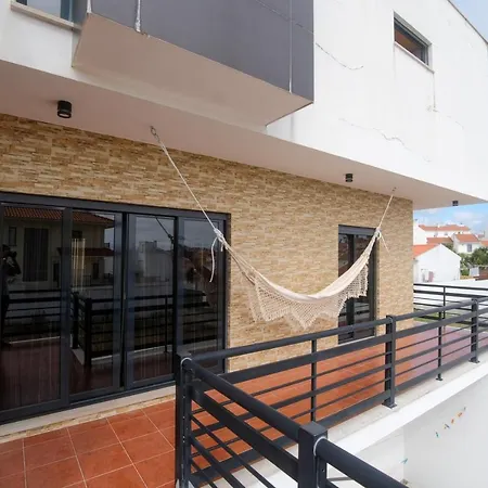 Pilar Beach Home Pensión *