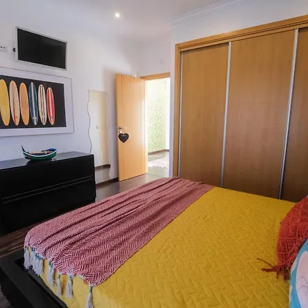 Pilar Beach Home * Nazaré
